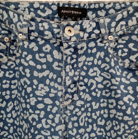 🐾Ashley Stewart animal print skinny jeans🐾 - Picture 3 of 5